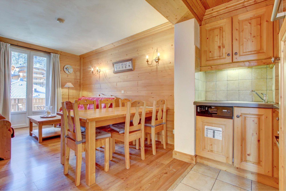 Lodge 8